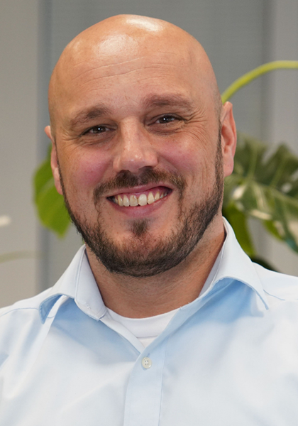 Tim Fischbach, Stellvertretender Leiter Belegprüfung – Dachdecker bei PropertyExpert